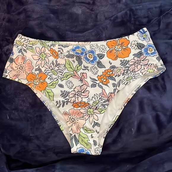 2/$15   Two Piece High Waist Floral Bikini Set - Picture 5 of 8